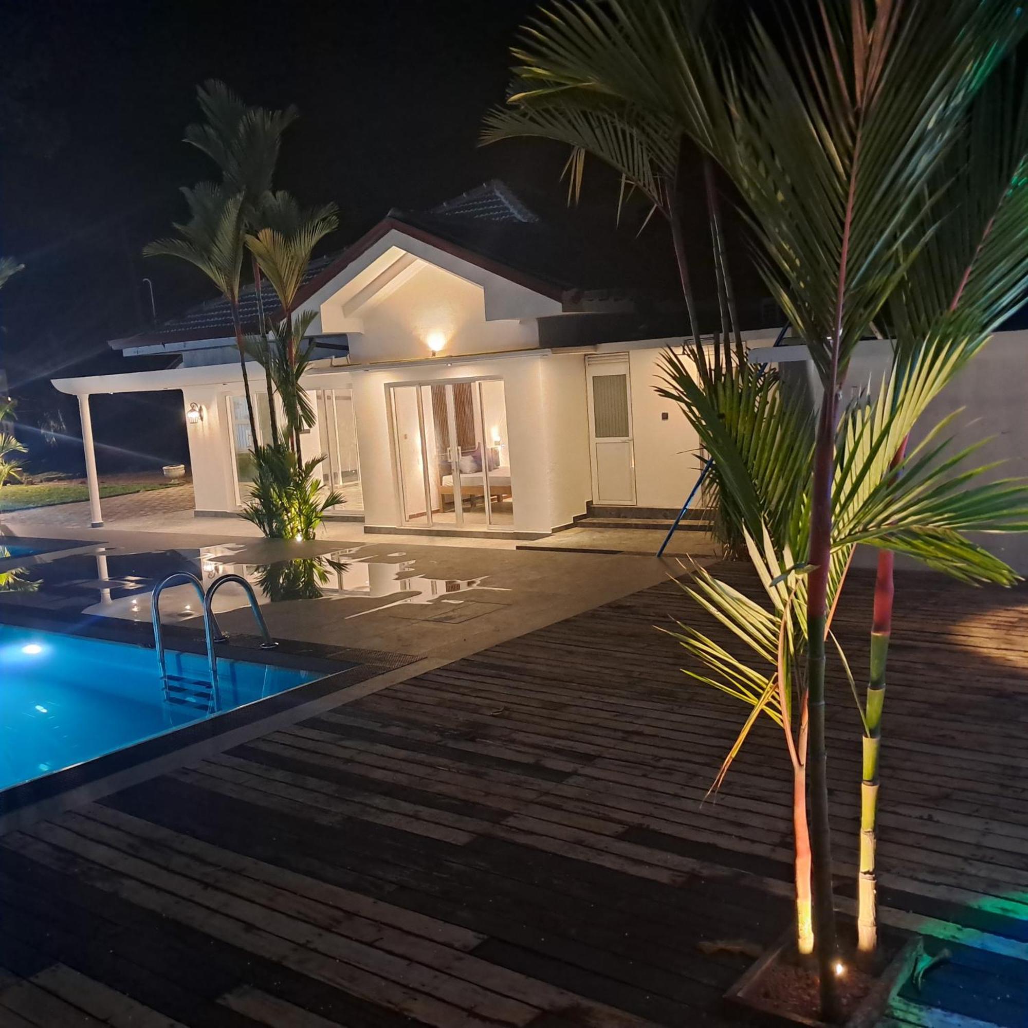 Banco Villa Beruwala Exterior photo
