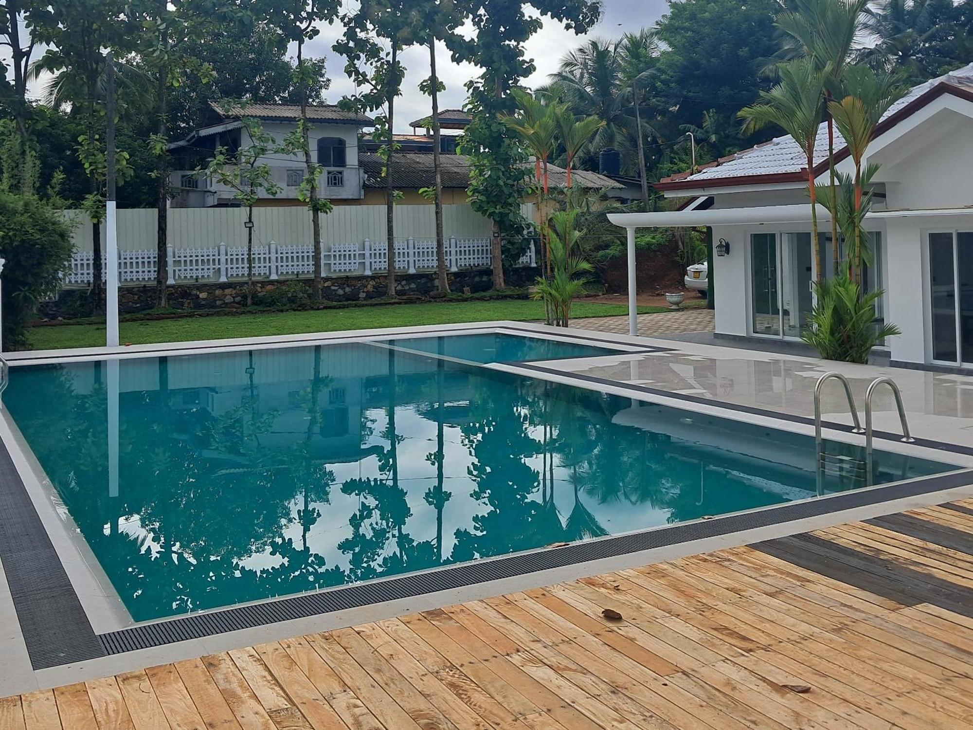 Banco Villa Beruwala Exterior photo